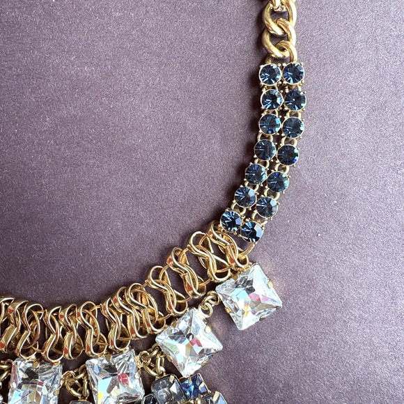 VTG Anne Taylor Chunky Gold Tone Necklace Blue Rhinestone Bib Statement Formal - Picture 4 of 8